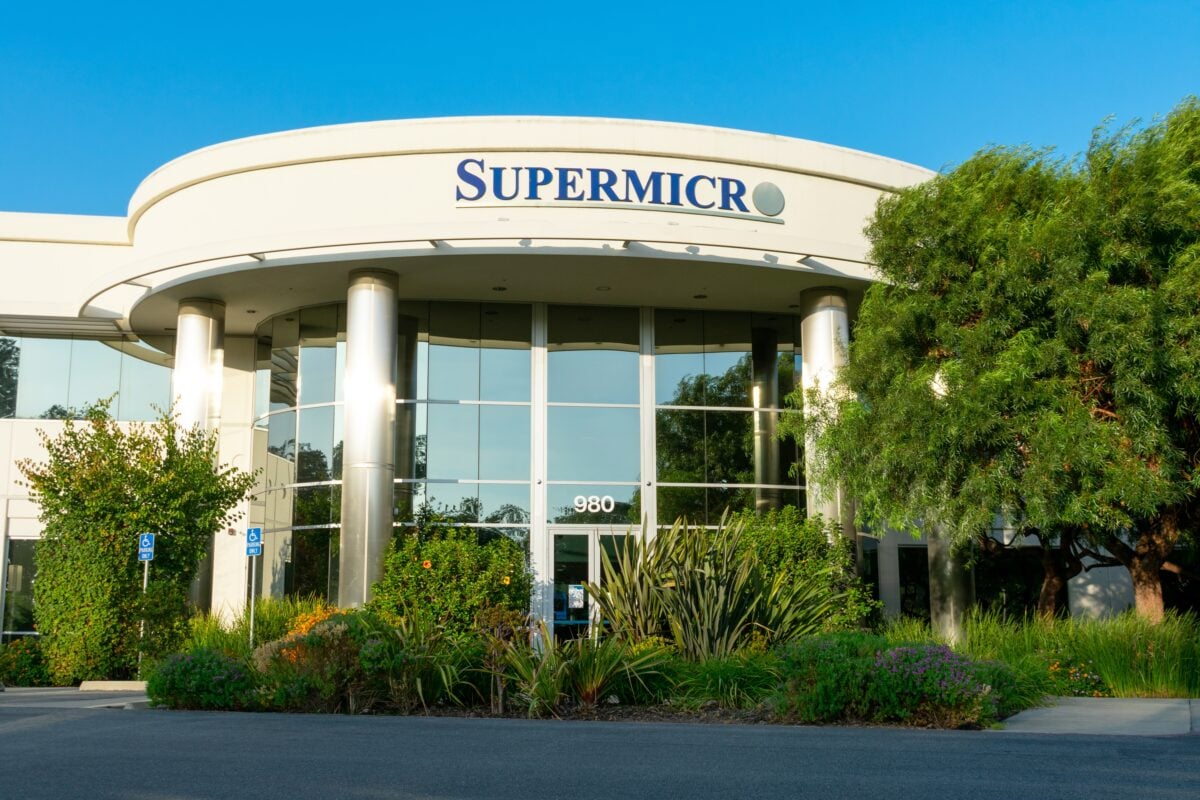 supermicro company building